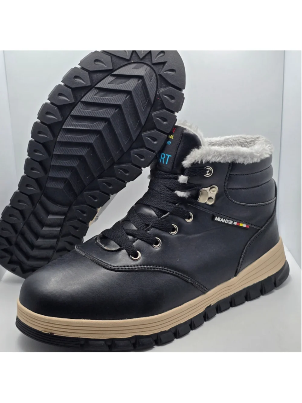 MIANXIE Skateboard Professional Fashion Sport BOOTS Sz EU 42 New 8.5 men's